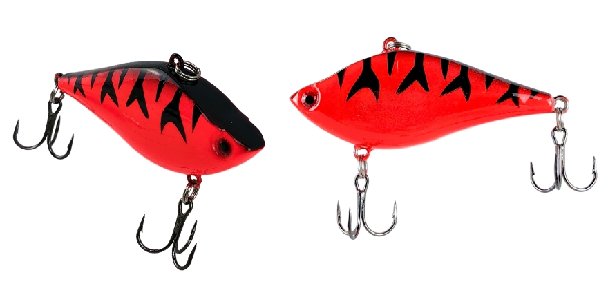 Lipless Crankbait in Crawdad Red